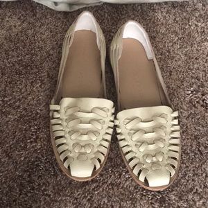 Nisolo Leather Huaraches in Bone NWOT